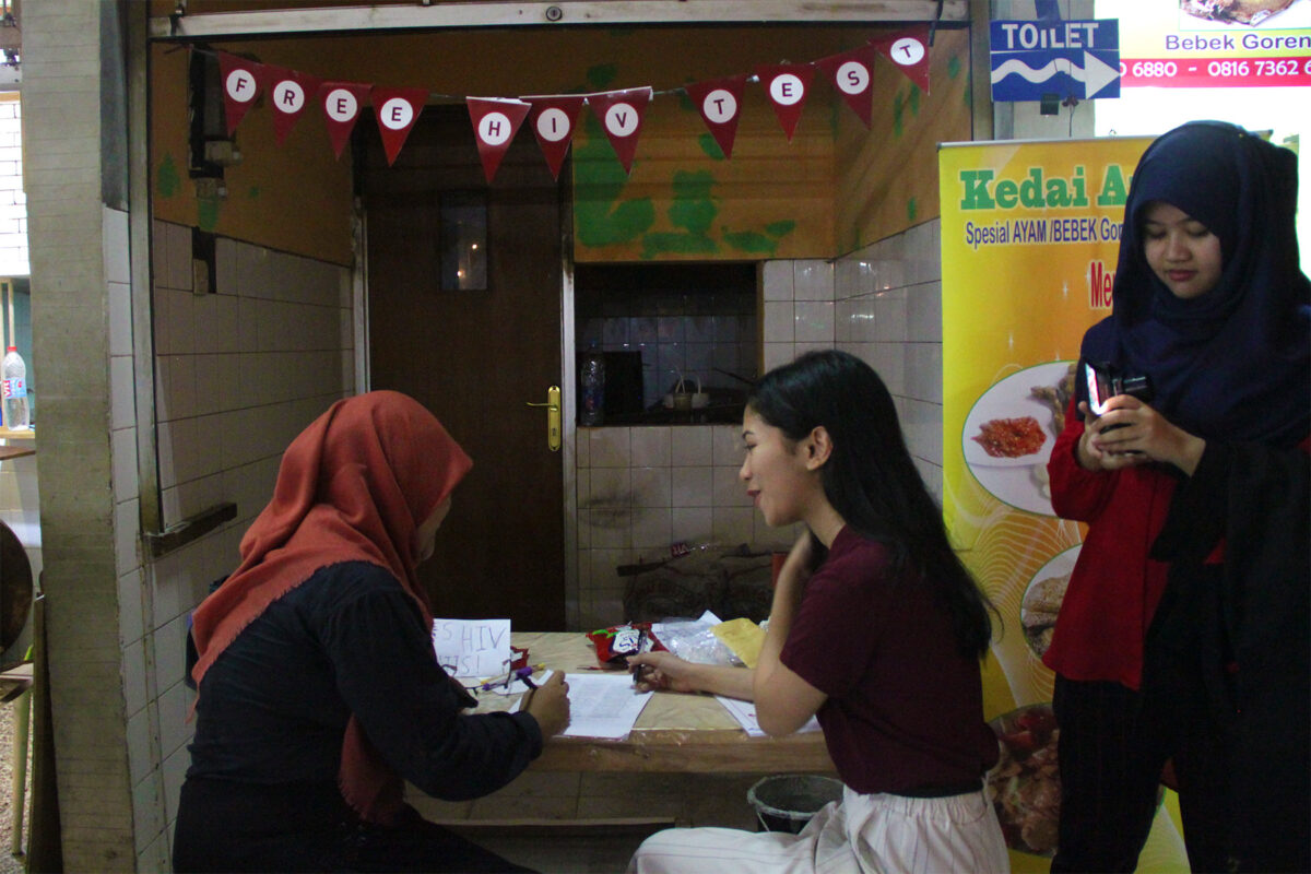 Angsamerah Free HIV Testing Pasar Santa CIMSA 2015